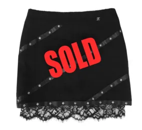 Chanel 03A 2003 Fall black tweed Boucle lace mini skirt FR 38