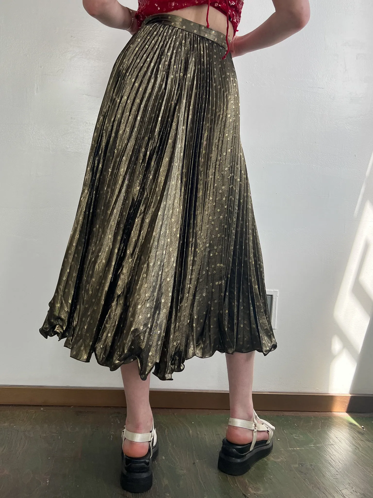 Golden Metallic Pleated Skirt (XS)