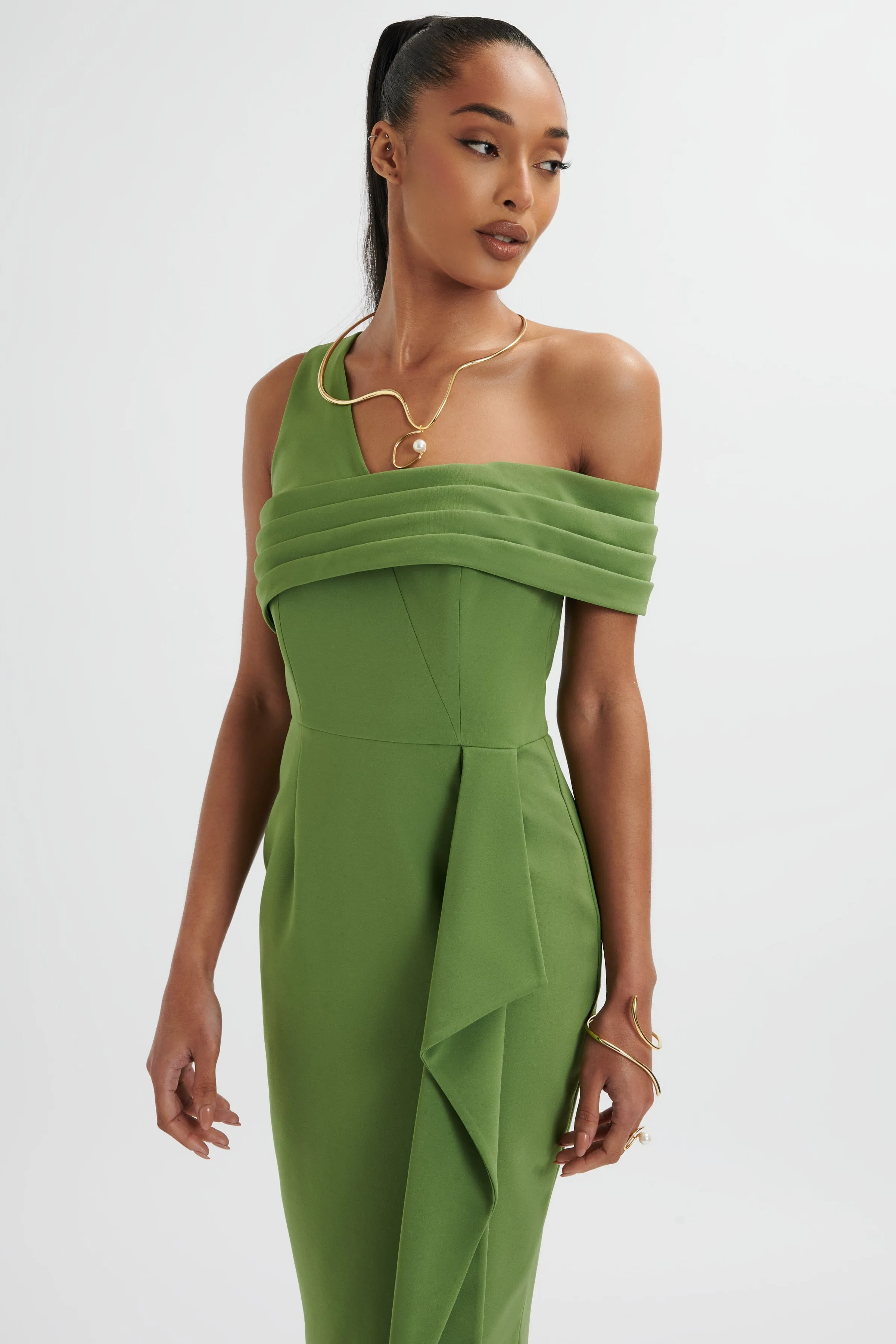 HANNAH Pleated Asymmetric Off Shoulder Midi Dress In Green