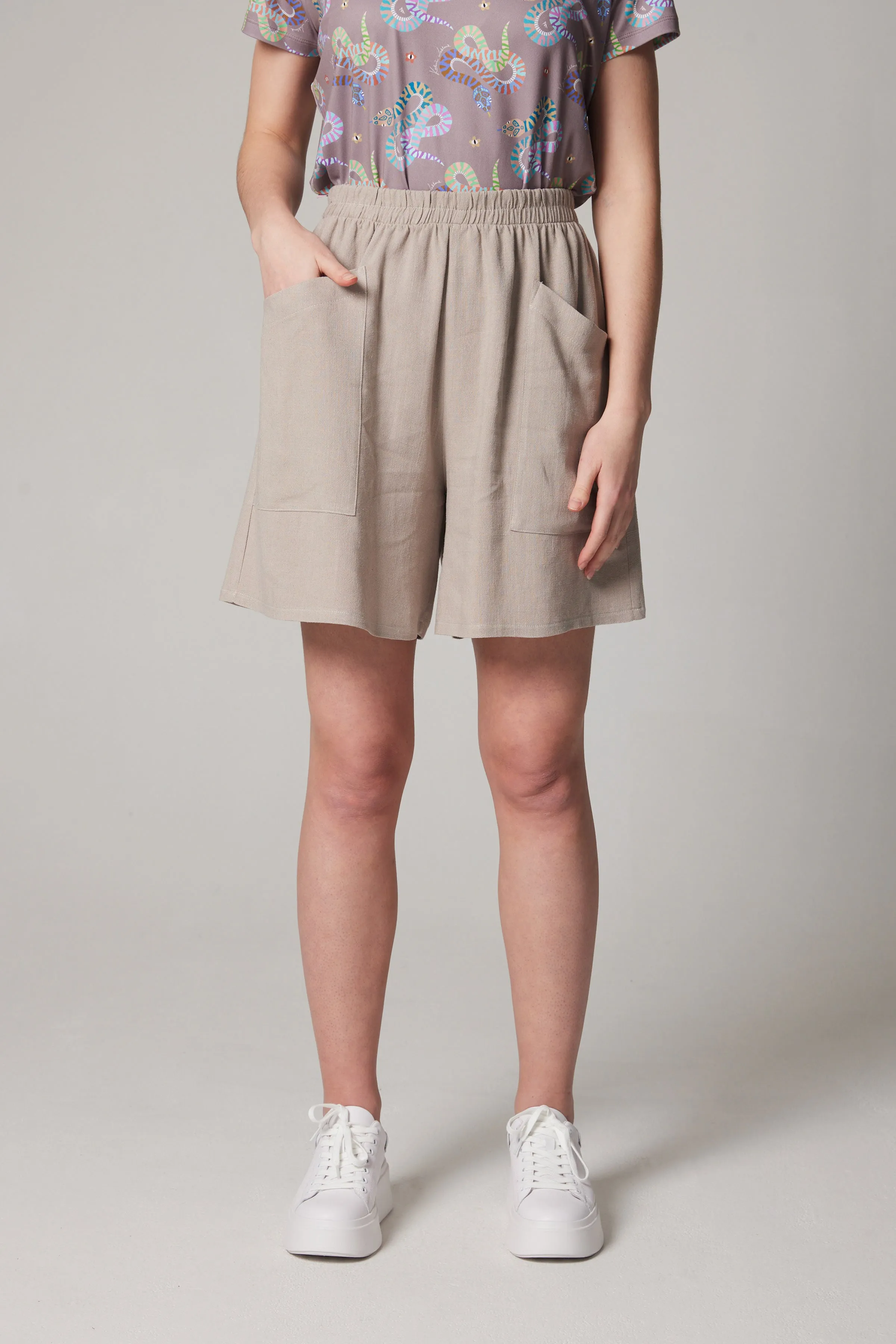 Linen Shorts - Beige