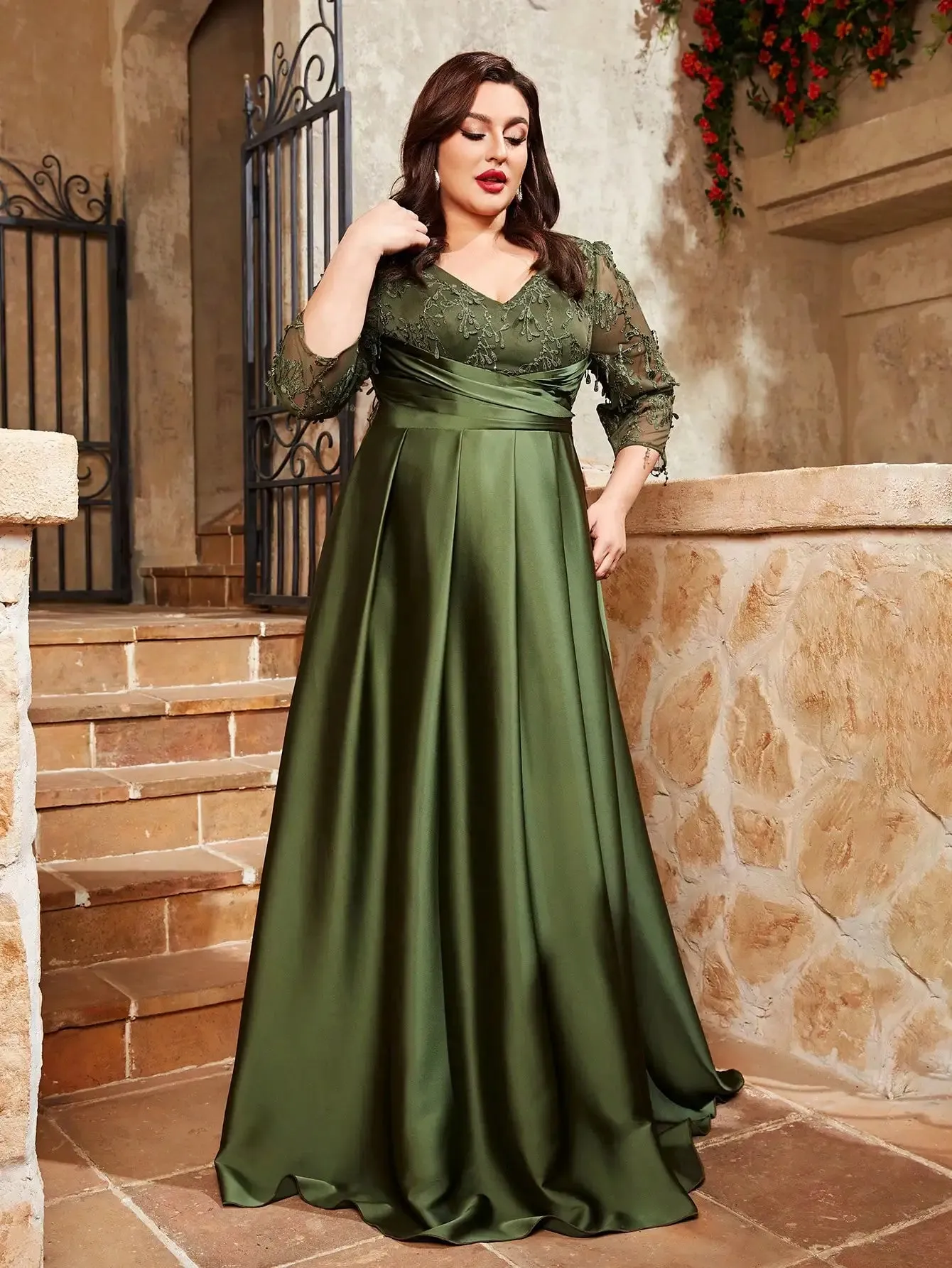 Sage Green Plus Size Satin Lace Embroidery Party Dress